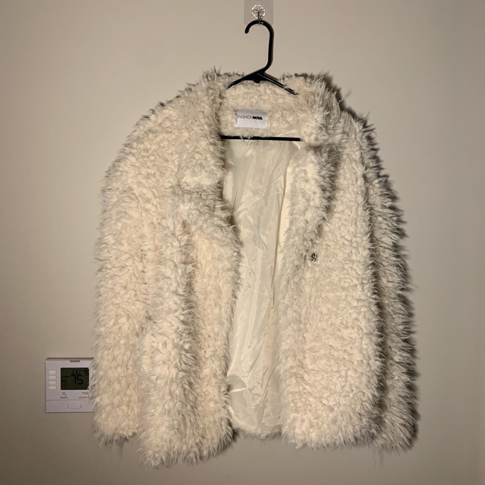 Fashion nova faux fur coat